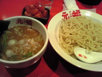 「つけ麺￥730＋角切りトマト￥120」@麺屋 元福の写真