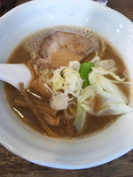 「濃コク醤油ラーメン【750円】」@づゅる麺 AOYAMAの写真