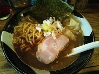 「煮干ラーメン　750円」@すごい煮干ラーメン凪 新宿ゴールデン街店 本館の写真