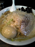 「ラーメン¥700+味玉¥100」@らーめん るどるふの写真