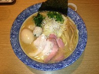 「特製濃厚魚介らーめん大盛り」@麺屋 一燈の写真