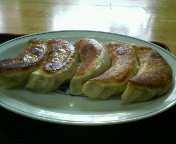 「餃子　400円」@結城飯店の写真