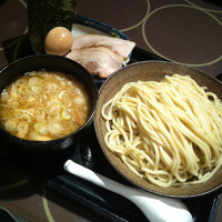 「まる得つけ麺」@三ツ矢堂製麺 中目黒本店の写真