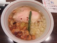 「牛骨らぁめん(塩) ￥700」@麺屋じもとの写真