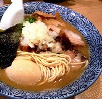 「ニボやん1号改（？）（裏）＋味玉（750円）」@麺屋 一燈の写真