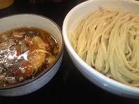 「黒つけそば」@鶴麺 鶴見本店の写真