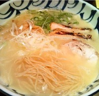 「濃厚鶏そば(750円)」@自家製麺 鶏そば 三歩一の写真