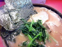 「ラーメン(並、油少なめ)」@杉田家 千葉祐光店の写真