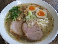 「塩ラーメン　650円＋味玉　100円」@麺家 ゐをりの写真