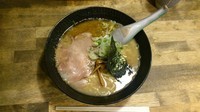 「ヨシベーラーメン正油」@ラーメン ヨシベー 錦糸町店の写真