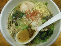 「Theオイスターズ＋半熟味付け玉子」@鶏の穴の写真