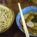 つけ麺（750円）＋半肉盛り（150円）
