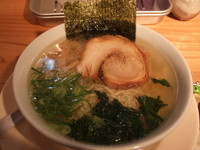 「天然塩らーめん」@新宿めんや 風花 本店の写真