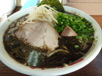 「らーめん ¥700」@なんつッ亭 秦野本店の写真