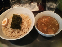 「つけ麺・大盛（300g）」@ラーメン本城の写真