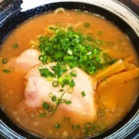 「とんこつラーメン」@浪速とんこつ 虎豚の写真