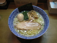 「中華そば（塩）＋味付玉子：700円＋100円」@中華そば こましょうの写真