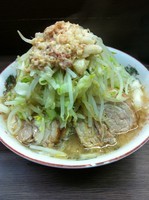 「小ラーメン(650円)ヤサイマシマシアブラ」@ラーメン二郎 横浜関内店の写真