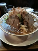 「マンモスラーメン（ニンニク）」@泪橋の写真