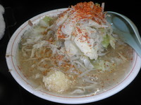 「小ラーメン（６００円）野菜・ニンニク・唐辛子」@ラーメン二郎 鶴見店の写真