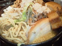 「みそラーメン＋豚増し（全増し）」@製麺所 豚とこむぎ 2號の写真