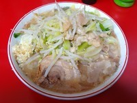 「ラーメン（650円）ニンニクアブラ」@ラーメン二郎 湘南藤沢店の写真