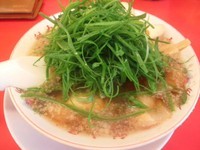 「特製醤油九条ネギ味玉ラーメン」@ラーメン魁力屋 武蔵村山店の写真