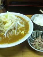 「味噌らーめん+半ライス」@ごきげんやの写真