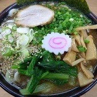 「トンコツラーメン」@MENYA 食い味の道有楽の写真