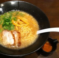 「とんこつ醤油らーめん(¥700)」@ラーメン酒家 驛麺の写真