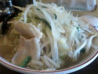 「タンメン（サービスライスつき）700円」@タンメンしゃきしゃき 東葛西店の写真