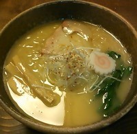 「特濃鶏白湯　［300レポ］」@拉麺酒房 熊人の写真