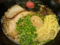 「九州らあめん(全部のせ)」@九州らあめん どん きさろく 八柱店の写真