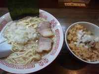 「中華そば￥650＋炊き込みご飯￥100」@中華ソバ 伊吹の写真