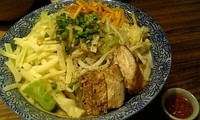 「汁なし油そば （並盛） 750円」@ラーメン燈郎の写真