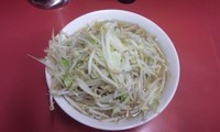 「らーめん小　豚　ヤサイマシ」@ラーメン二郎 ひばりヶ丘駅前店の写真