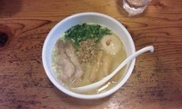 「白鶏らーめん」@鶏の穴の写真
