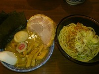 「全部入りつけ麺（並盛）和え麺・少なめ￥1000」@つけ麺 紅葉の写真