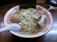 「【本日限定】焼き煮干しソバ７５０円＋味玉１００円」@中華ソバ 伊吹の写真