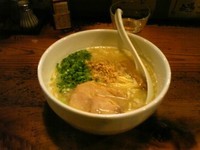 「白鶏らーめん（並150g）」@鶏の穴の写真