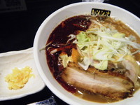 「カラカラブットイメン+ニンニク=910円」@トリシオブットイメン 井の庄の写真