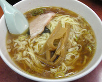 「手打ちラーメン￥450」@中華若月の写真