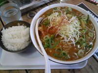 「濃い味噌たんめん+ラーメン」@きんか本舗の写真