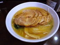 「塩チャーシュー麺」@らーめん紬麦の写真