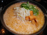 「焼き白味噌とんこつらーめん　８３０円」@麺屋 蔵人 岡谷店の写真