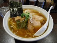 「『しょうゆらーめん+大盛+ちゃーしゅうトッピ』」@麺DINING38の写真