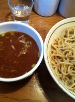 「つけ麺（大盛り）」@らーめん ぎょうざ なないろの写真