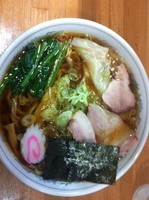 「ワンタン麺　７９０円」@中華そば 飛切の写真