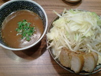 「つけ麺(ヤサイ)」@ラーメン燈郎の写真