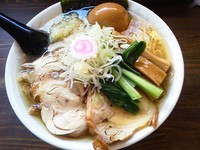 「鶏らぁめん（中盛）￥700円＋￥100円」@麺屋 猪貴 -CHOKI-の写真